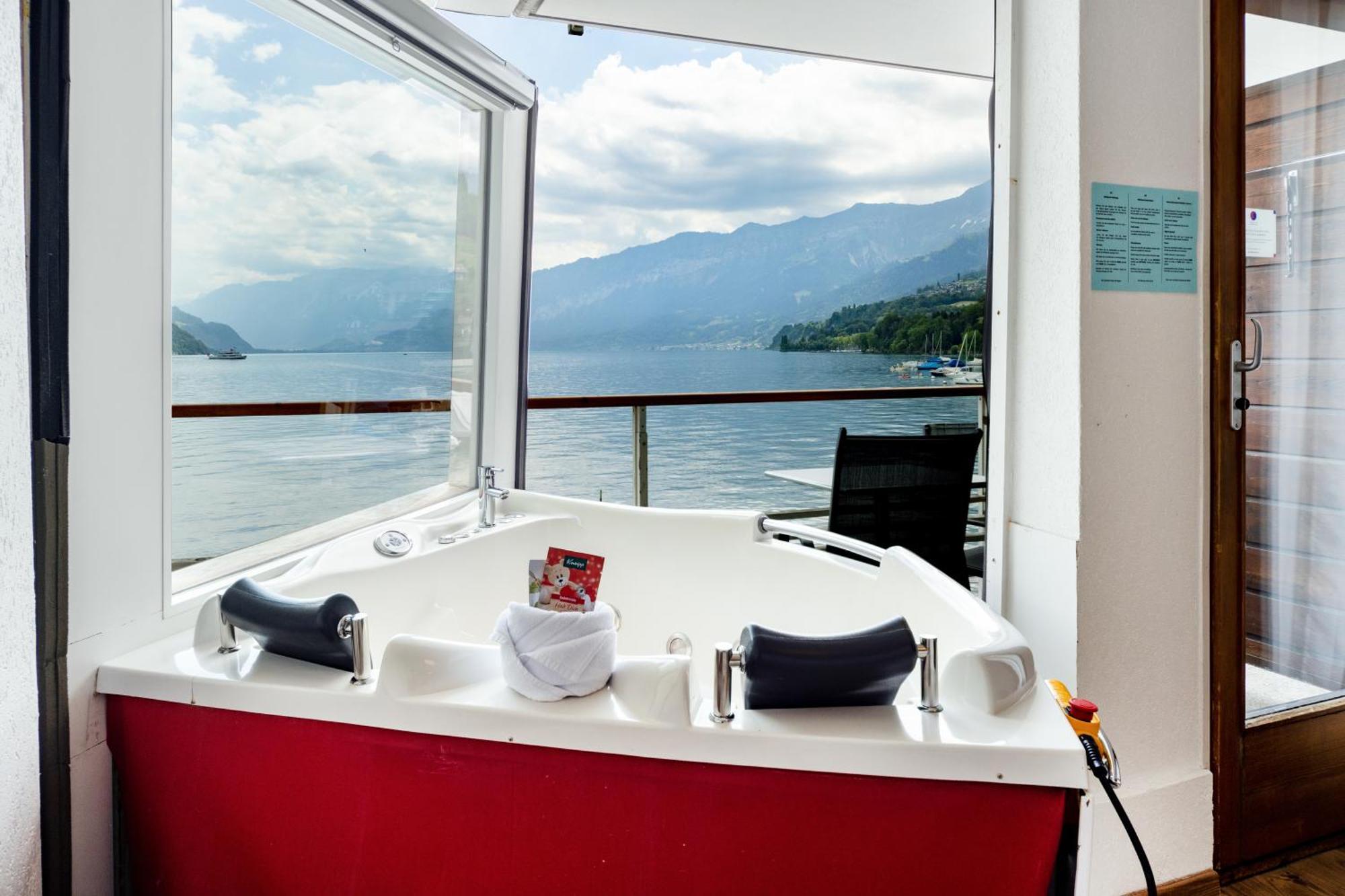 Strandhotel Seeblick 3* Faulensee